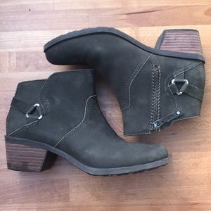 Green Teva W Foxy Ankle Boots Size 10